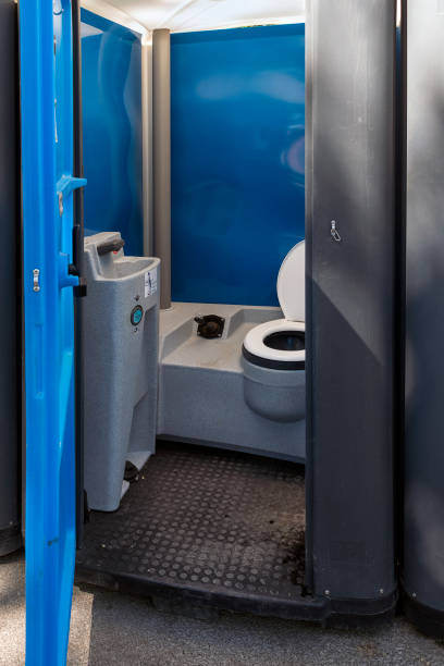 Best Portable bathroom rental  in Delphos, OH